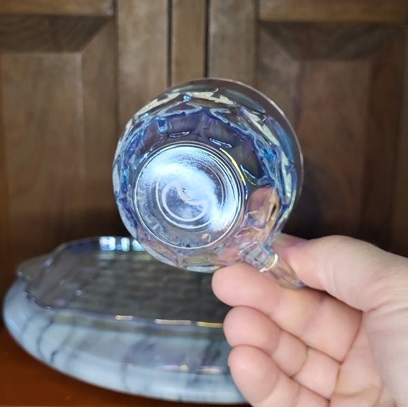 Carnival Glass Snack Tray Set - Picture 12 of 17